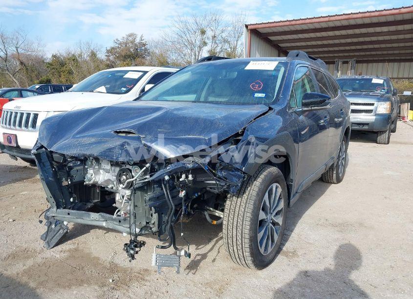 Photo 2 of 2025 Subaru Outback LIMITED (VIN 4S4BTANC9S3150713)