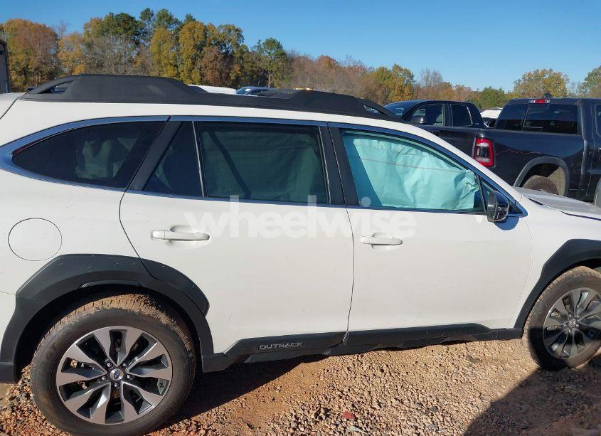 Photo 13 of 2023 Subaru Outback LIMITED (VIN 4S4BTANCXP3147021)