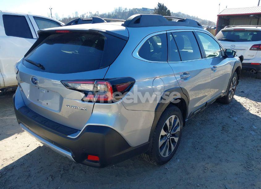 Photo 4 of 2025 Subaru Outback LIMITED (VIN 4S4BTANCXS3176298)