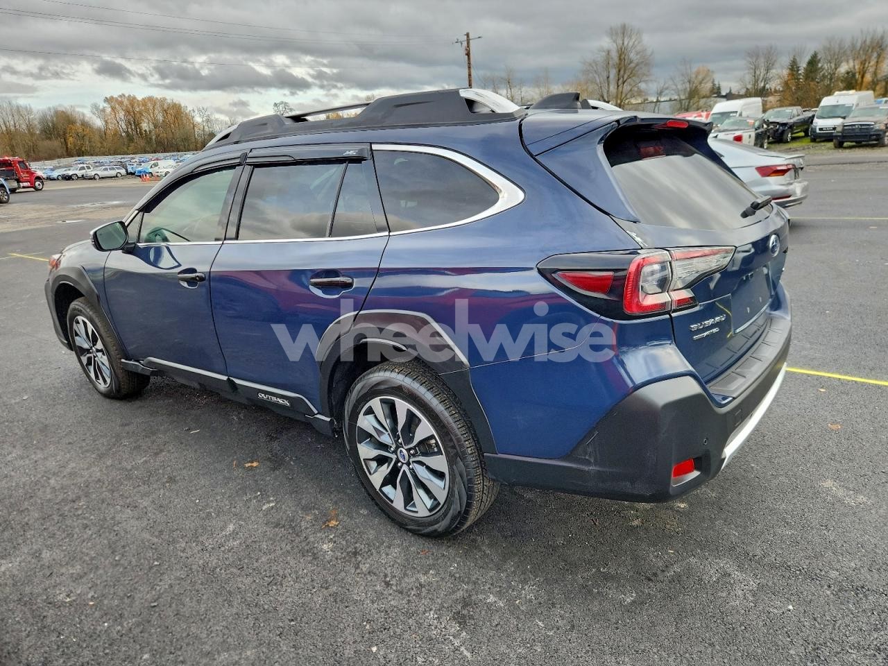 Photo 2 of 2023 SUBARU OUTBACK TOURING (VIN 4S4BTAPC0P3103090)