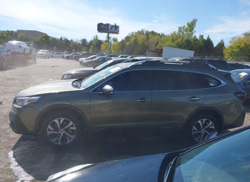 Photo 14 of 2020 Subaru Outback TOURING (VIN 4S4BTAPC2L3219126)