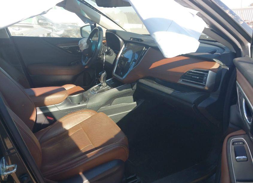 Photo 5 of 2020 Subaru Outback TOURING (VIN 4S4BTAPC3L3244875)