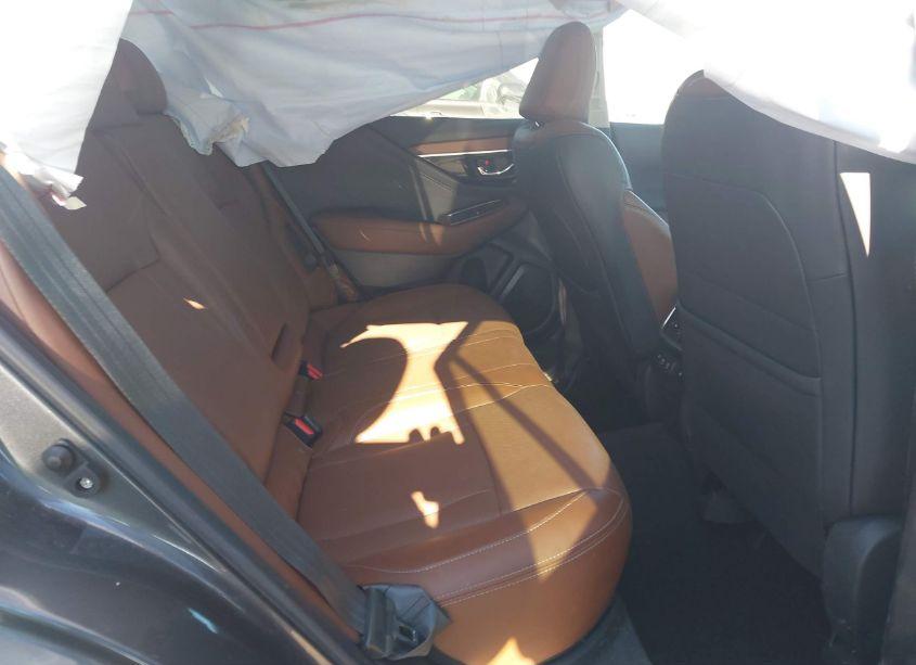 Photo 8 of 2020 Subaru Outback TOURING (VIN 4S4BTAPC3L3244875)