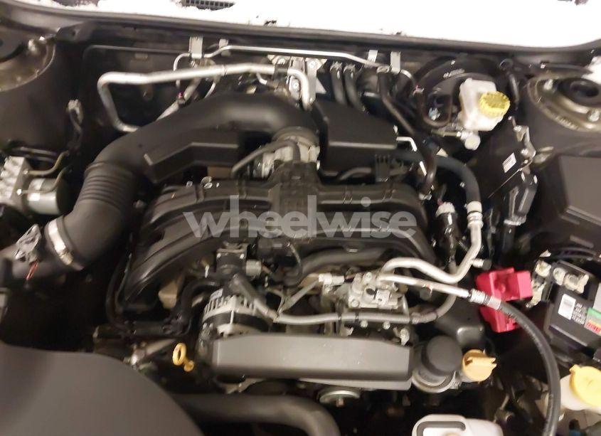 Photo 10 of 2020 Subaru Outback TOURING (VIN 4S4BTAPC5L3131526)