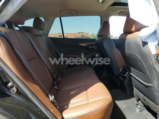 Photo 6 of 2022 SUBARU OUTBACK TOURING (VIN 4S4BTAPC5N3247635)