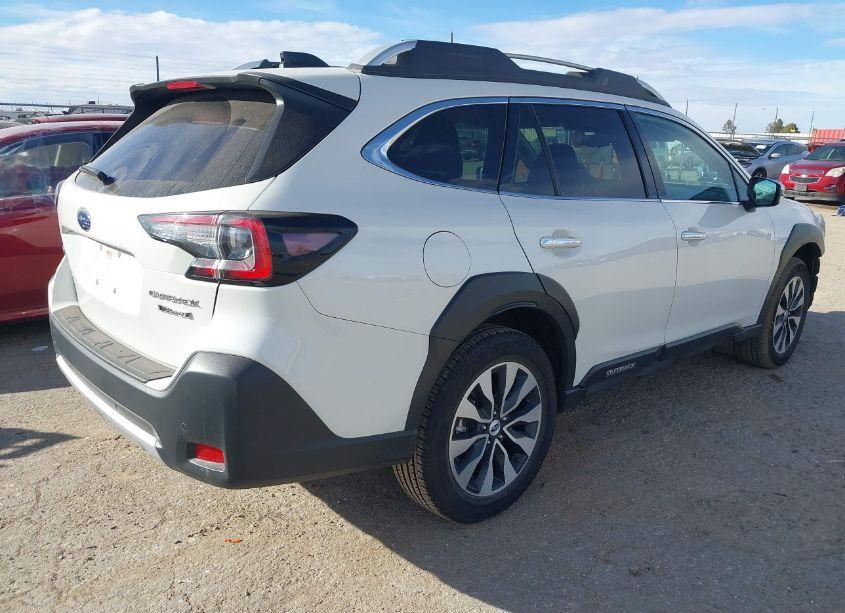 Photo 4 of 2024 Subaru Outback TOURING (VIN 4S4BTAPC5R3175387)