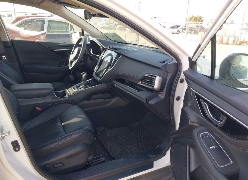 Photo 5 of 2024 Subaru Outback TOURING (VIN 4S4BTAPC5R3175387)