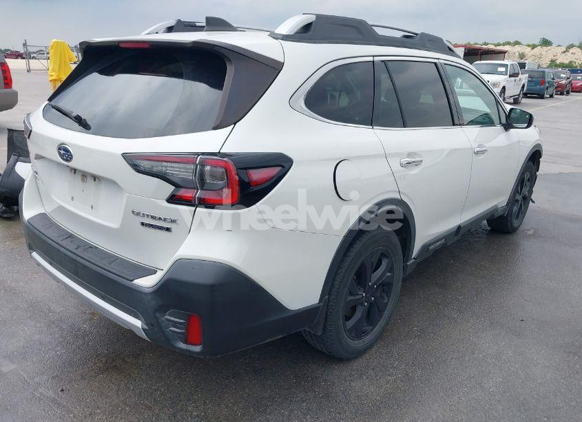 Photo 4 of 2020 Subaru Outback TOURING (VIN 4S4BTAPC7L3209143)