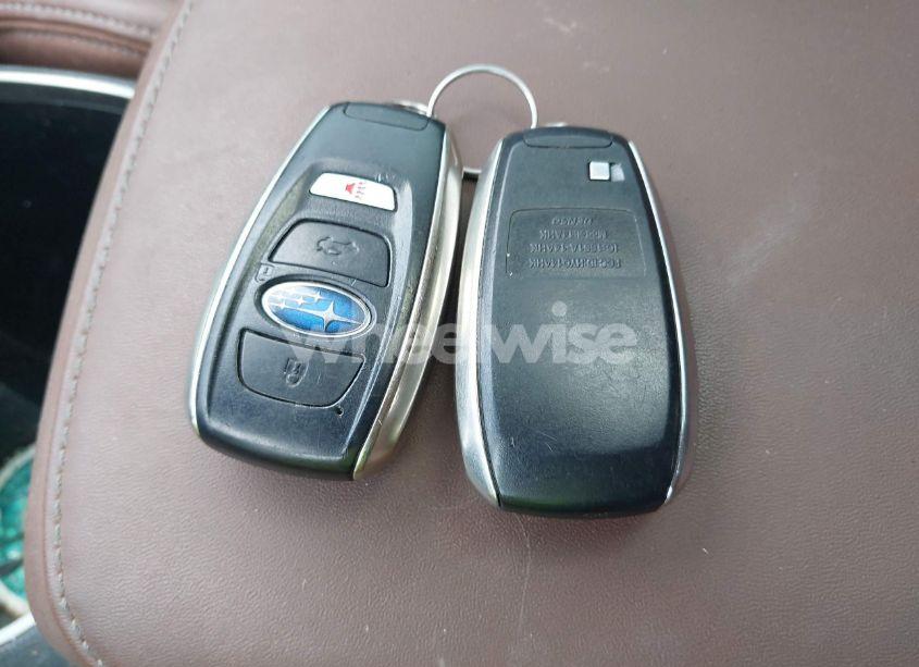 Photo 11 of 2020 Subaru Outback TOURING (VIN 4S4BTAPC8L3103199)