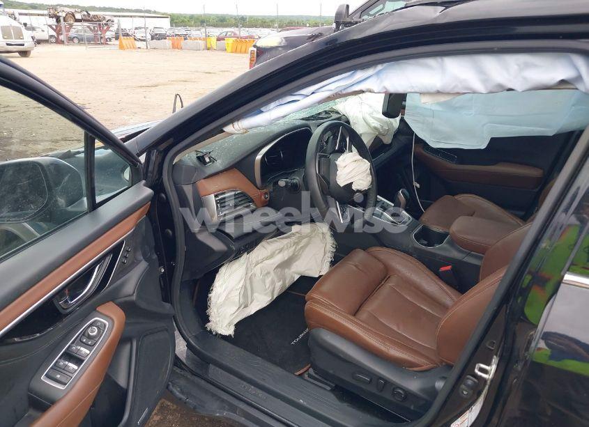 Photo 5 of 2020 Subaru Outback TOURING (VIN 4S4BTAPC8L3103199)