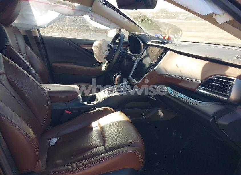 Photo 5 of 2020 Subaru Outback TOURING (VIN 4S4BTAPC8L3125803)