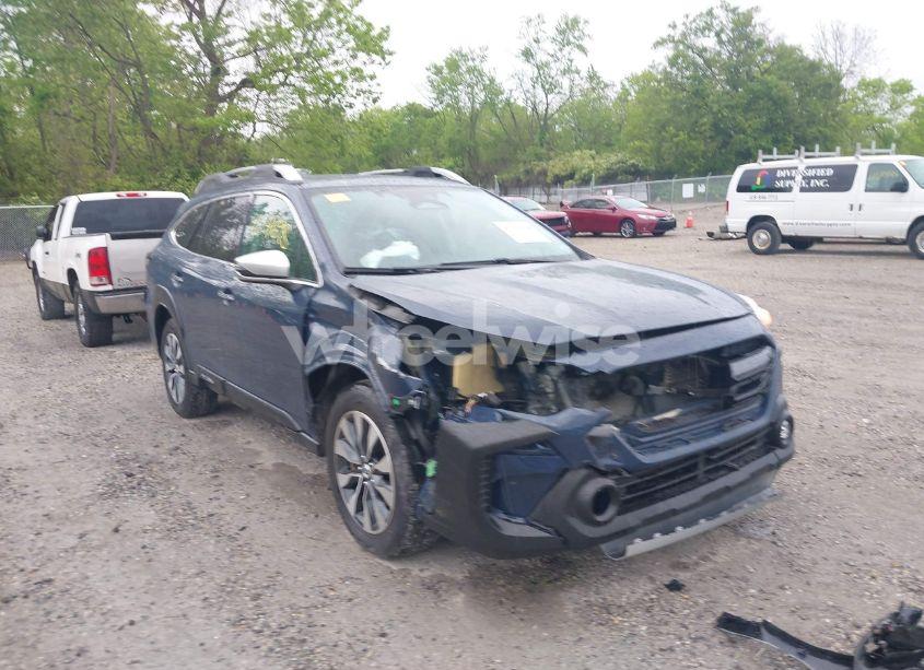 2024 Subaru Outback TOURING (VIN 4S4BTAPC8R3102174) main photo