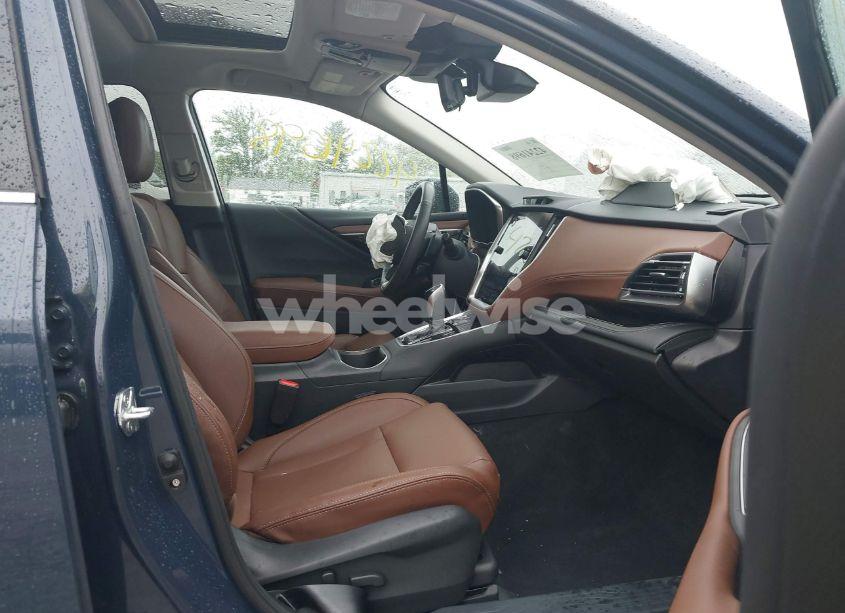 Photo 5 of 2024 Subaru Outback TOURING (VIN 4S4BTAPC8R3102174)