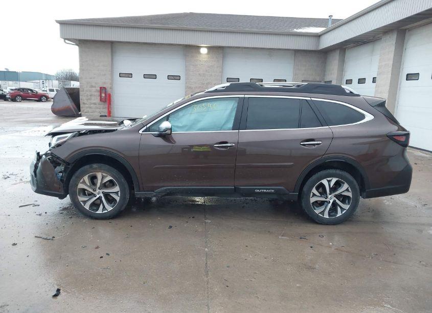 Photo 14 of 2022 Subaru Outback TOURING (VIN 4S4BTAPCXN3213951)