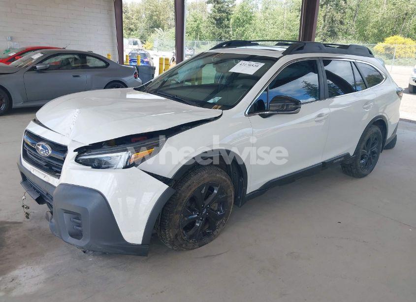 Photo 2 of 2020 Subaru Outback ONYX EDITION XT (VIN 4S4BTGKD1L3147127)