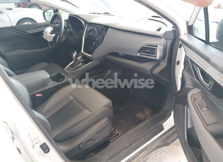 Photo 5 of 2020 Subaru Outback ONYX EDITION XT (VIN 4S4BTGKD1L3147127)