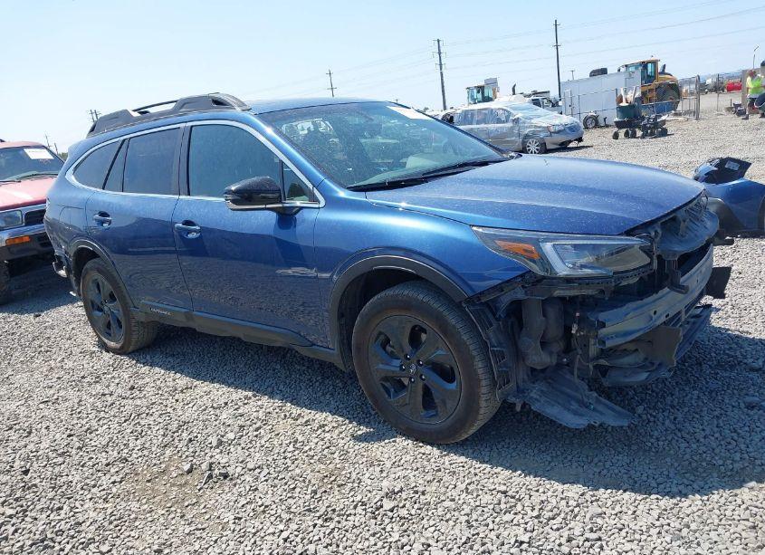 2020 Subaru Outback ONYX EDITION XT (VIN 4S4BTGKD8L3101665) main photo