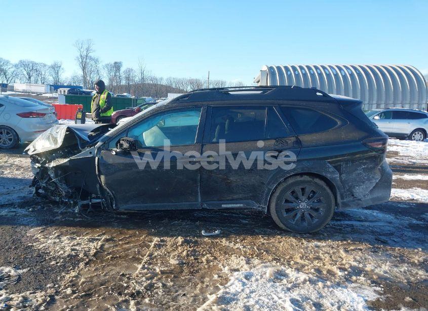 Photo 14 of 2025 Subaru Outback ONYX EDITION XT (VIN 4S4BTGLD2S3142113)