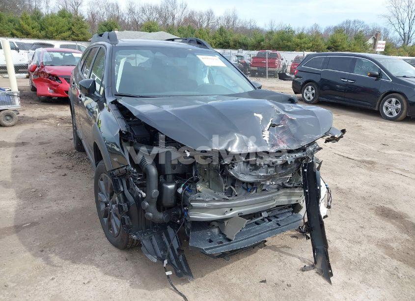 2025 Subaru Outback ONYX EDITION XT (VIN 4S4BTGLD2S3152141) main photo