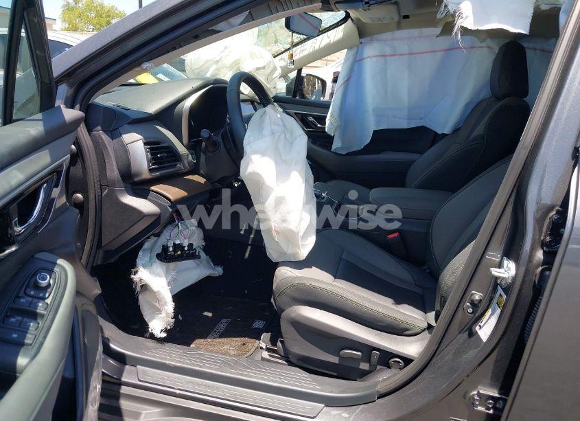 Photo 5 of 2025 Subaru Outback ONYX EDITION XT (VIN 4S4BTGLD4S3161696)