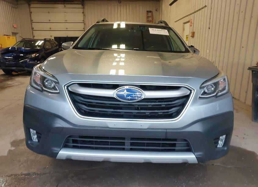 Photo 13 of 2020 Subaru Outback LIMITED XT (VIN 4S4BTGND3L3172459)