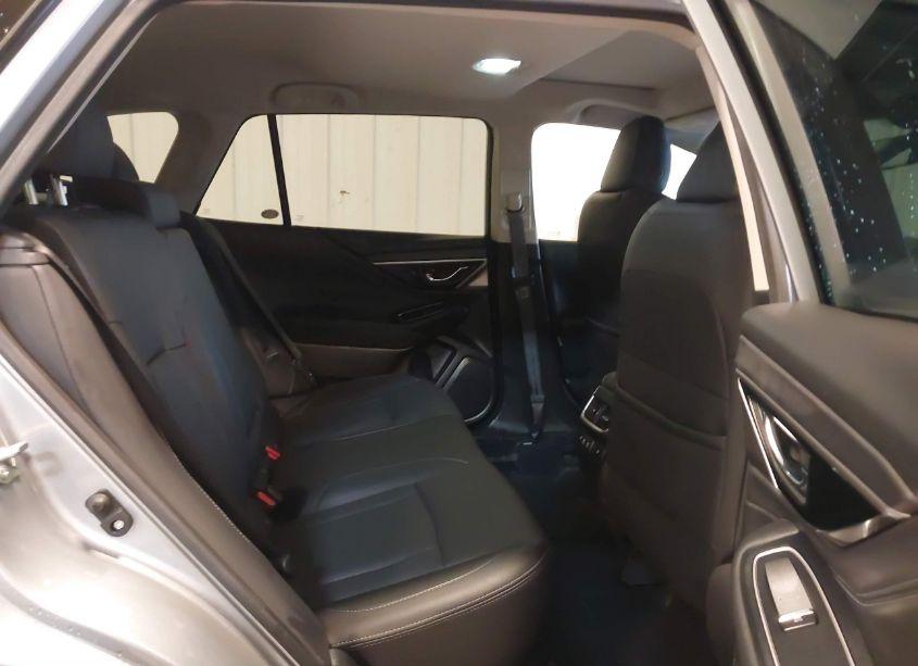 Photo 8 of 2020 Subaru Outback LIMITED XT (VIN 4S4BTGND3L3172459)