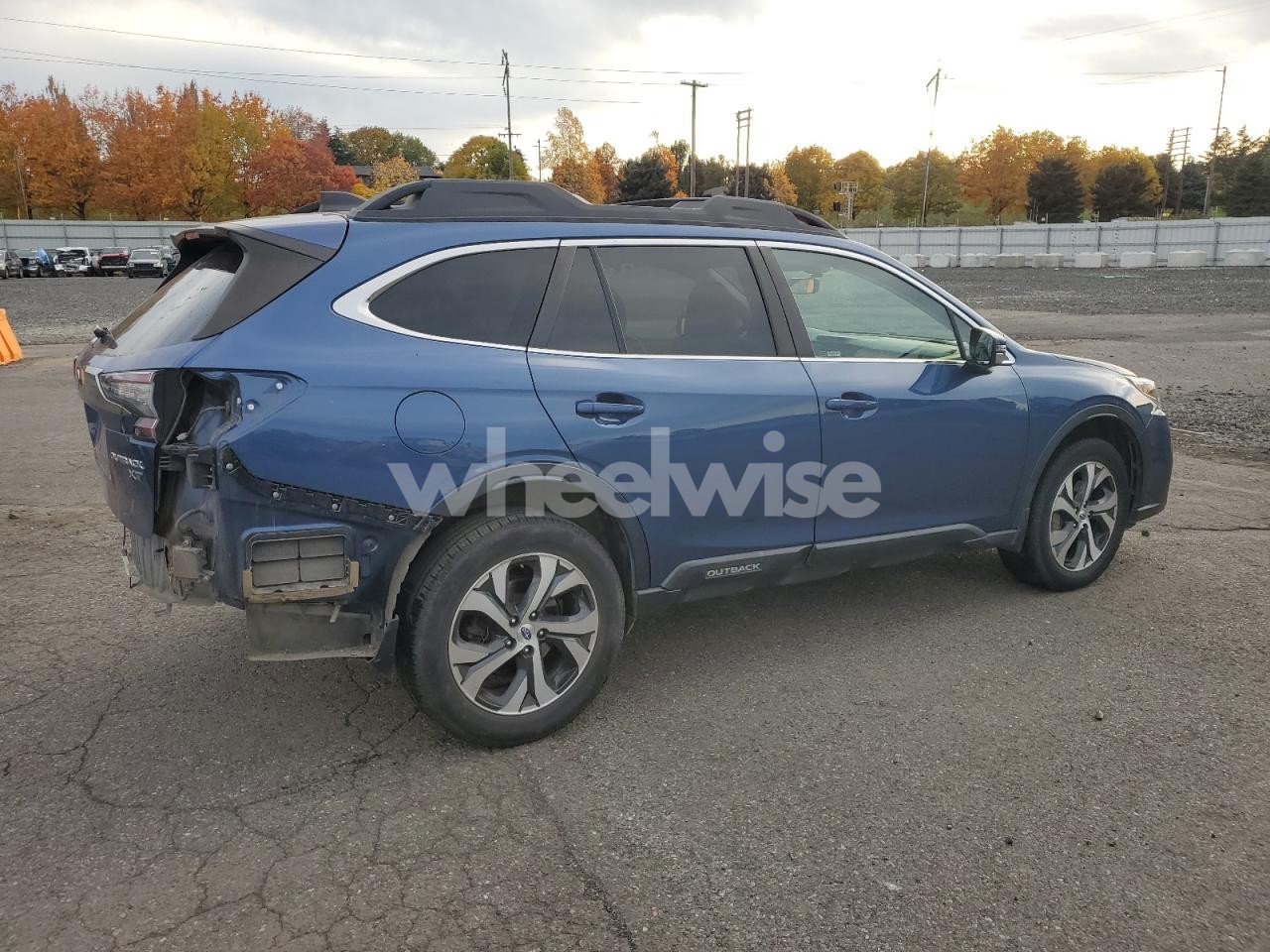 Photo 3 of 2020 SUBARU OUTBACK LIMITED XT (VIN 4S4BTGND6L3184539)