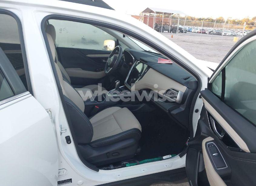 Photo 5 of 2024 Subaru Outback LIMITED XT (VIN 4S4BTGND6R3106304)