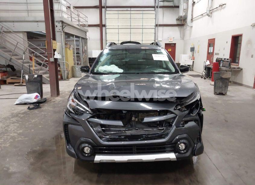 Photo 13 of 2025 Subaru Outback LIMITED XT (VIN 4S4BTGND7S3165903)