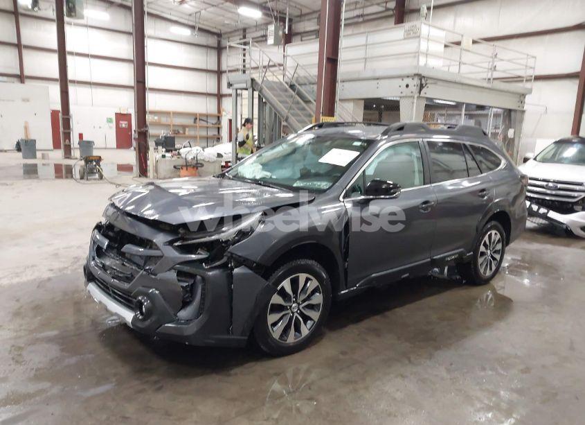 Photo 2 of 2025 Subaru Outback LIMITED XT (VIN 4S4BTGND7S3165903)