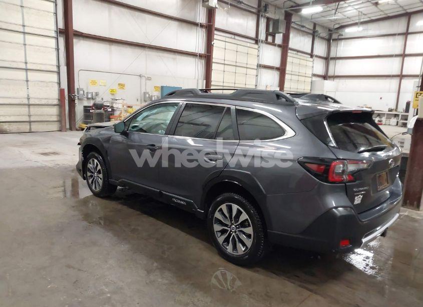 Photo 3 of 2025 Subaru Outback LIMITED XT (VIN 4S4BTGND7S3165903)