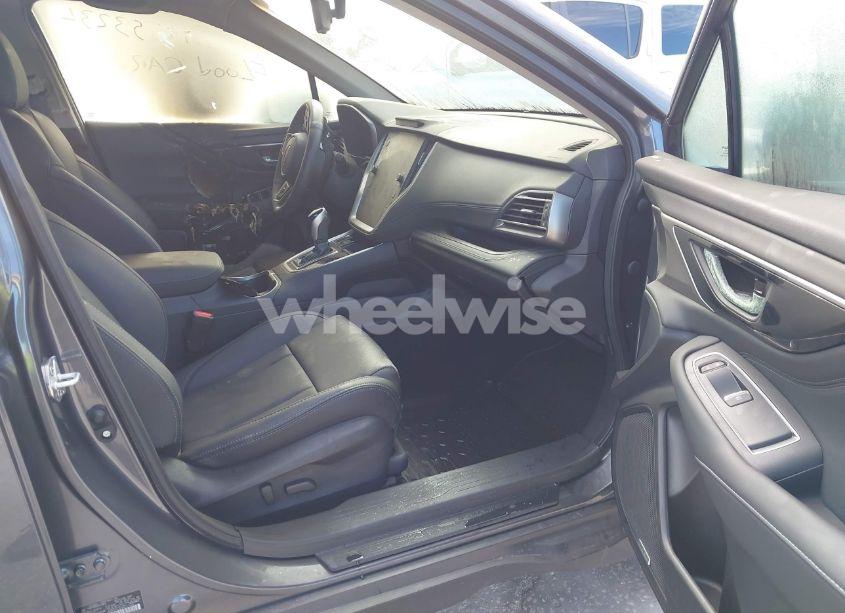 Photo 5 of 2024 Subaru Outback LIMITED XT (VIN 4S4BTGNDXR3279856)