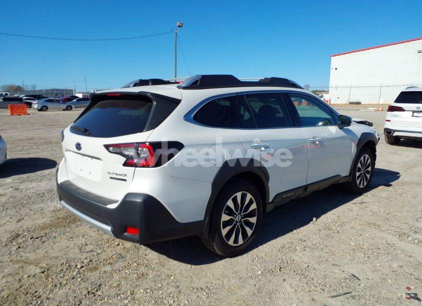 Photo 4 of 2024 Subaru Outback TOURING XT (VIN 4S4BTGPD2R3195141)