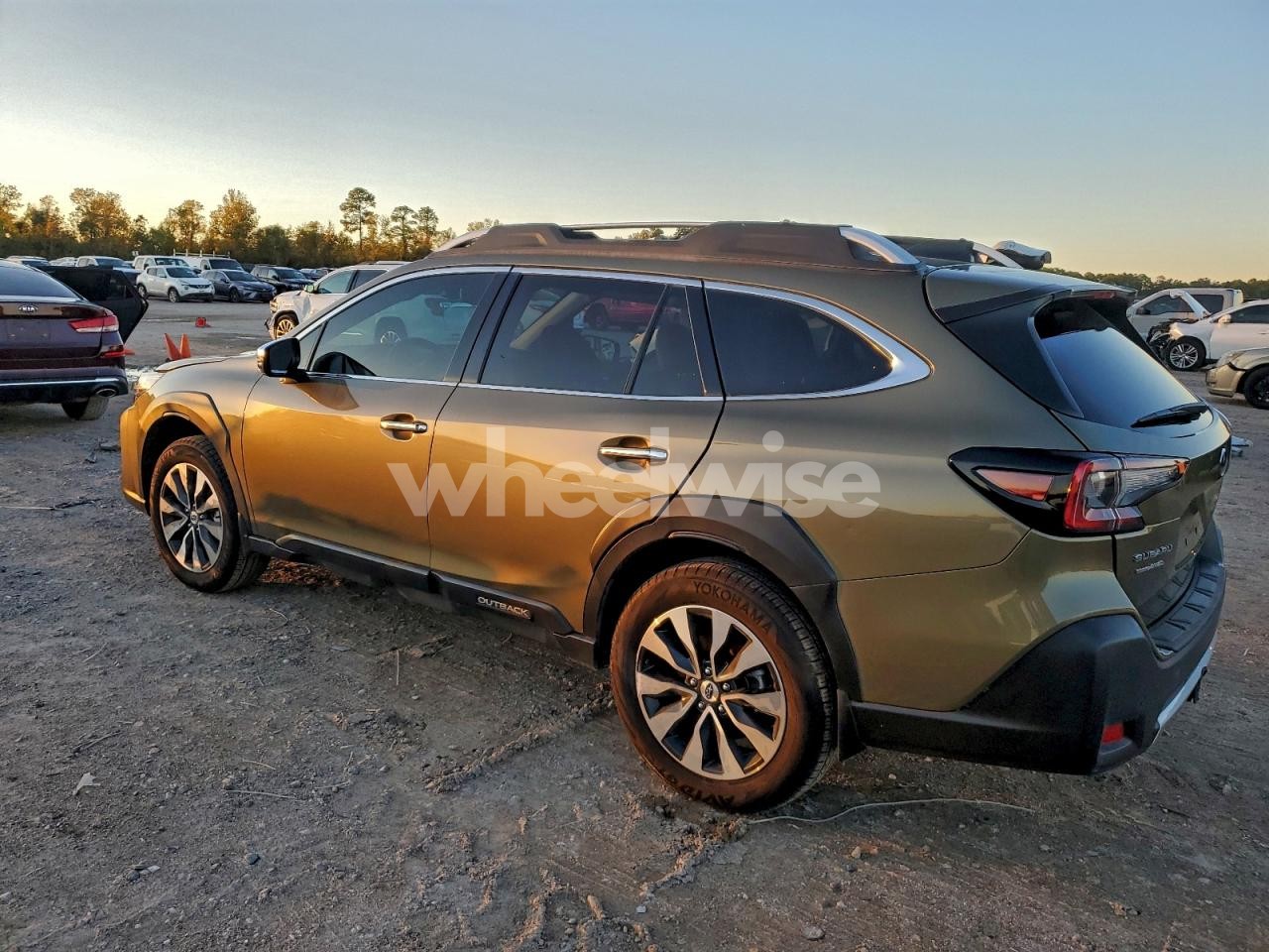 Photo 2 of 2025 SUBARU OUTBACK TOURING (VIN 4S4BTGPDXS3175838)