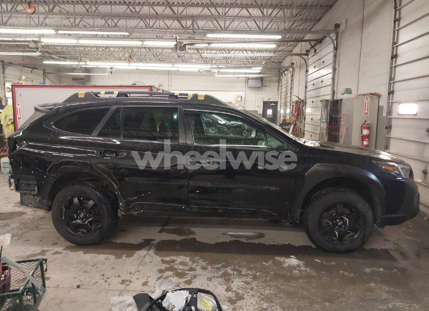 Photo 14 of 2022 Subaru Outback WILDERNESS (VIN 4S4BTGUD0N3226644)