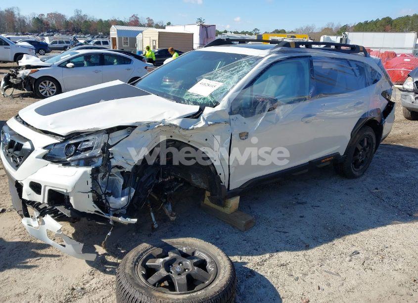 Photo 2 of 2025 Subaru Outback WILDERNESS (VIN 4S4BTGUD1S3108579)