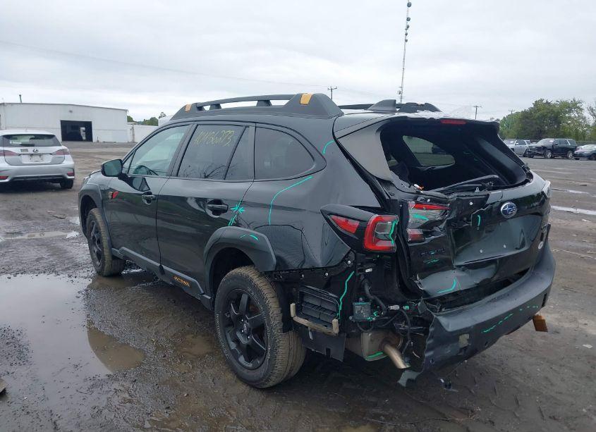Photo 3 of 2022 Subaru Outback WILDERNESS (VIN 4S4BTGUD8N3182182)