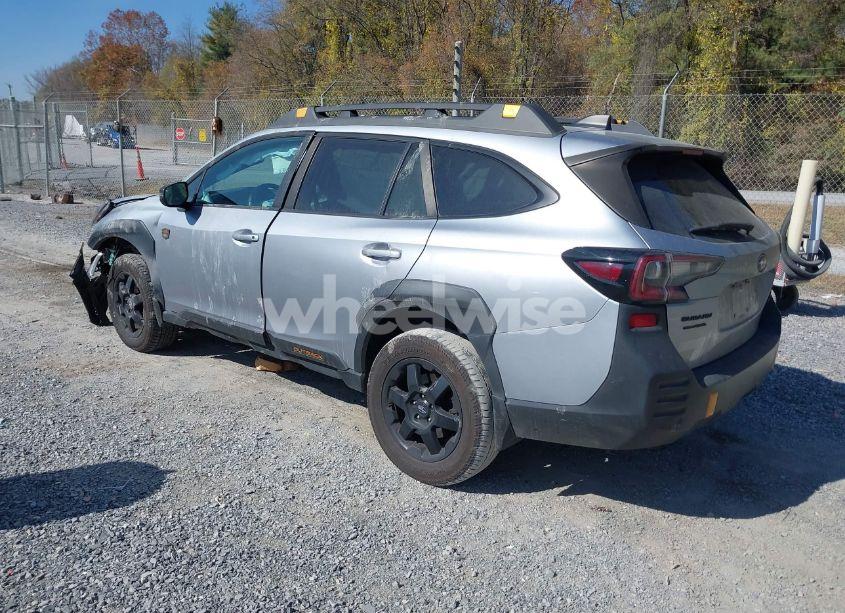 Photo 3 of 2022 Subaru Outback WILDERNESS (VIN 4S4BTGUD9N3187133)