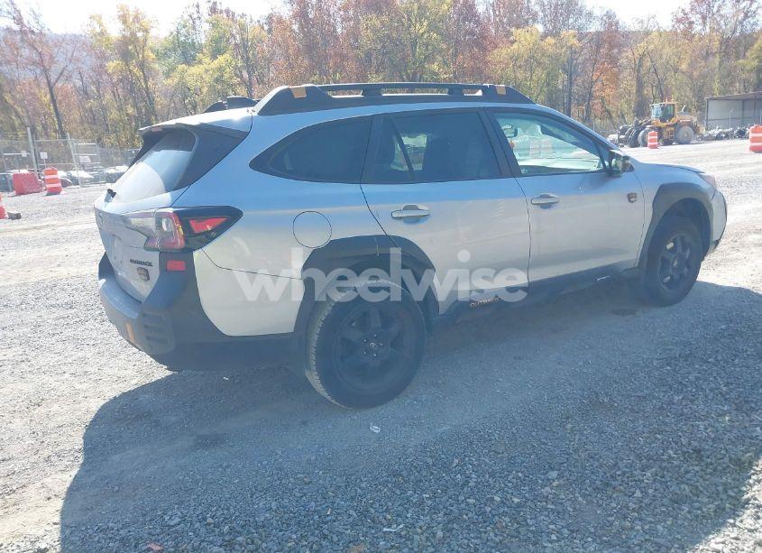 Photo 4 of 2022 Subaru Outback WILDERNESS (VIN 4S4BTGUD9N3187133)