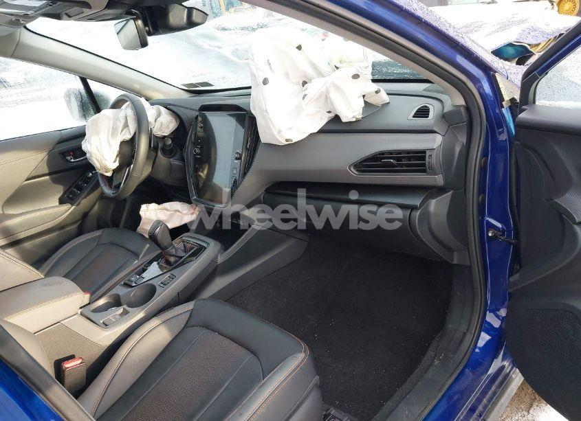 Photo 5 of 2024 Subaru Crosstrek LIMITED (VIN 4S4GUHL60R3744173)