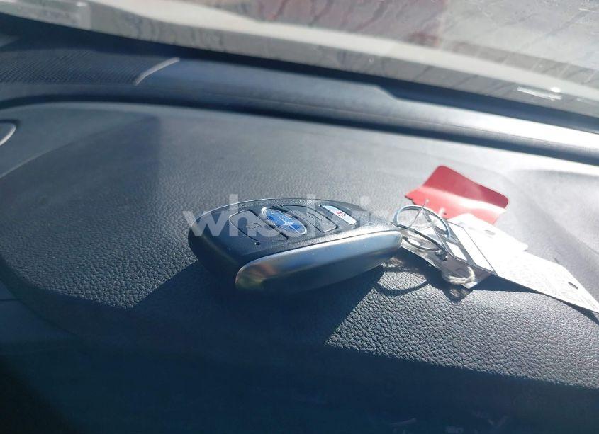 Photo 11 of 2024 Subaru Crosstrek LIMITED (VIN 4S4GUHL61R3752640)