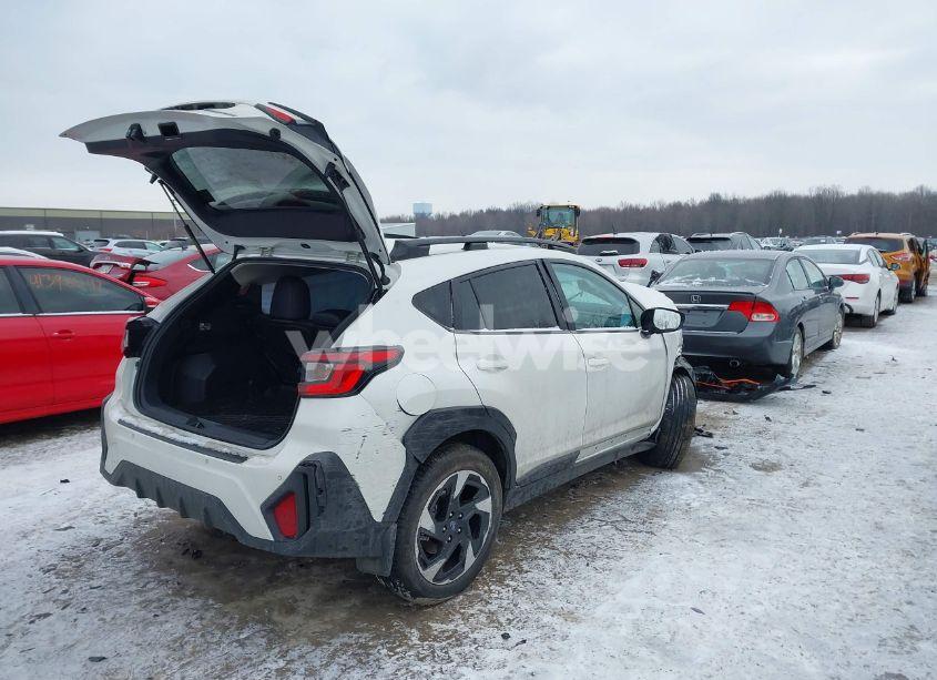 Photo 4 of 2024 Subaru Crosstrek LIMITED (VIN 4S4GUHL64R3823216)