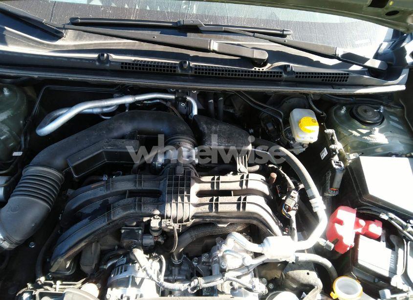 Photo 10 of 2024 Subaru Crosstrek LIMITED (VIN 4S4GUHL65R3781610)