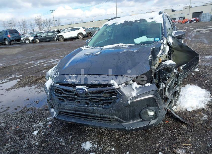 Photo 11 of 2024 Subaru Crosstrek LIMITED (VIN 4S4GUHL6XR3728904)