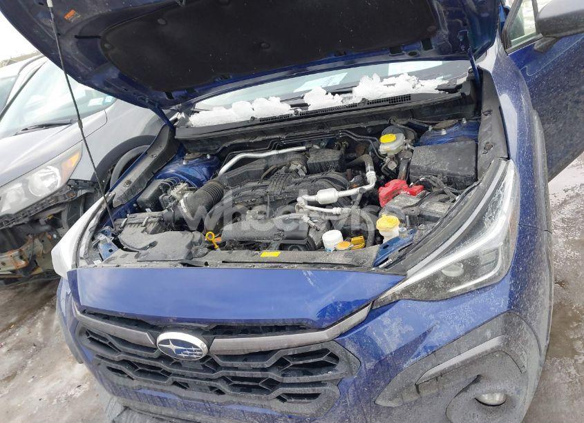 Photo 10 of 2024 Subaru Crosstrek LIMITED (VIN 4S4GUHL6XR3744195)