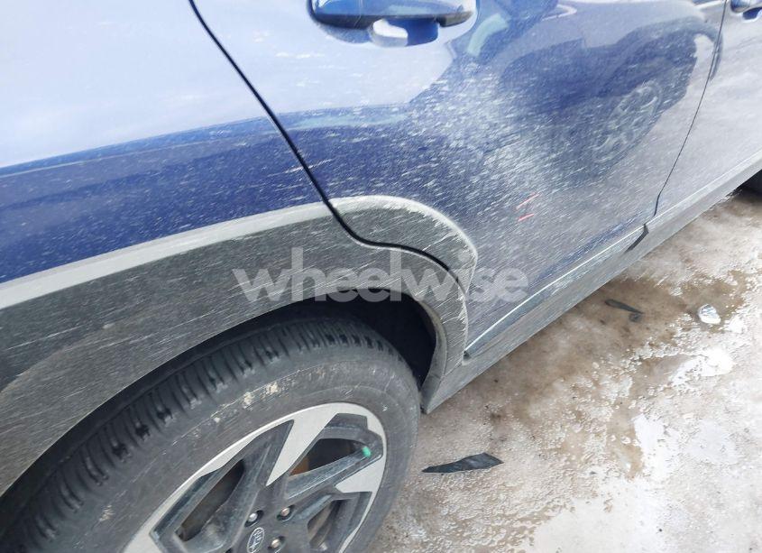 Photo 17 of 2024 Subaru Crosstrek LIMITED (VIN 4S4GUHL6XR3744195)