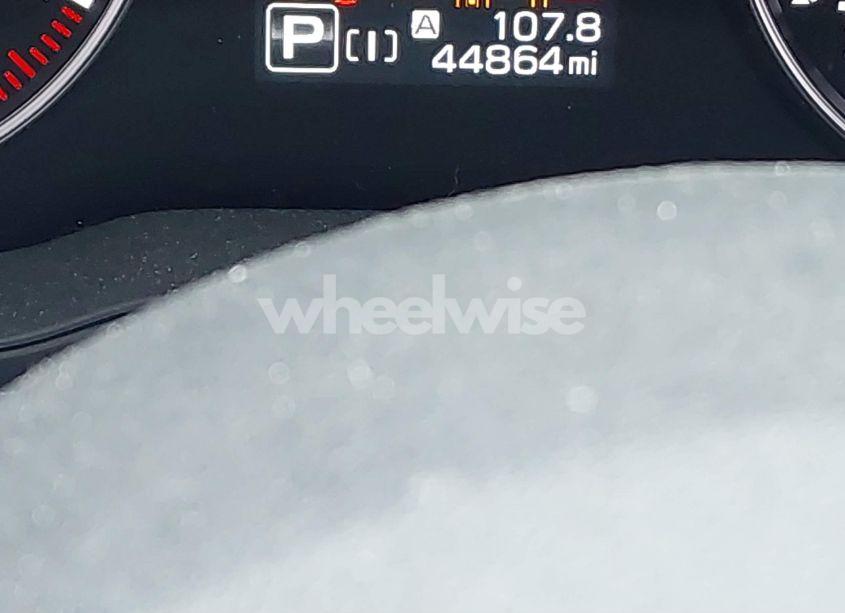 Photo 7 of 2024 Subaru Crosstrek LIMITED (VIN 4S4GUHL6XR3744195)