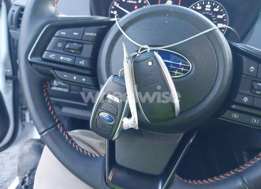 Photo 11 of 2024 Subaru Crosstrek LIMITED (VIN 4S4GUHM61R3714369)