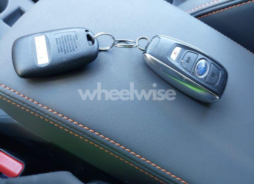 Photo 11 of 2024 Subaru Crosstrek LIMITED (VIN 4S4GUHM63R3815414)