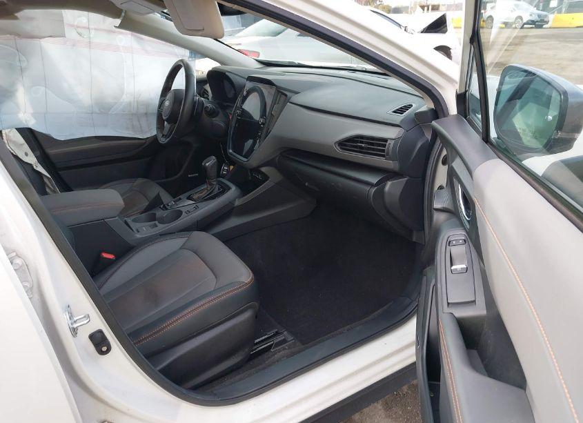 Photo 5 of 2024 Subaru Crosstrek LIMITED (VIN 4S4GUHM66R3767844)